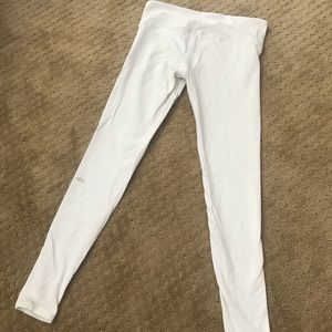 Full length alo yoga white leggings-great material